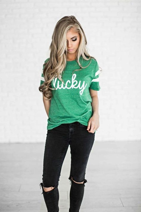 Party Outfit College, Trendy Party Outfits, St Patrick's Day Outfit, Fall Outfits For School, St. Patricks Day, Day Outfits, Winter Boho, Saint Patricks, St Patrick Day Shirts