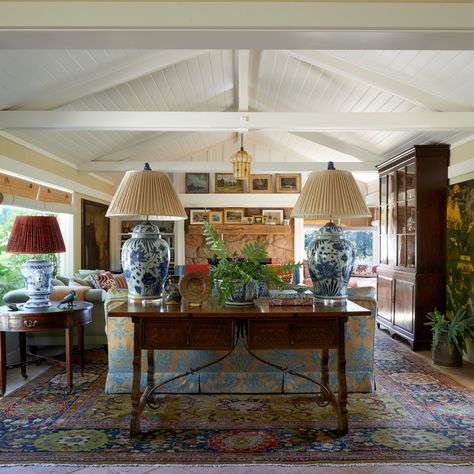 A Montecito house with unexpectedly rich interiors by VSP Interiors | House & Garden Vsp Interiors, Martin Lawrence Bullard, New Traditional Decor, Portugal House, Spanish Table, Enclosed Porch, Choosing Paint Colours, Martin Lawrence, English Country Cottage