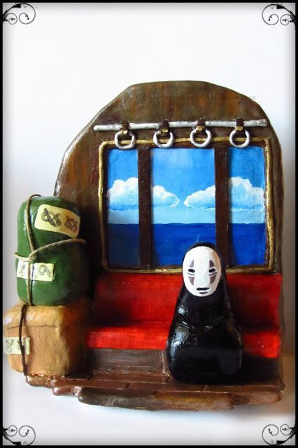 Studio Ghibli Clay Art, Clay Diorama, Dioramas Ideas, Ceramic Wall Art Sculpture, Studio Ghibli Crafts, Diy Fimo, Matchbox Crafts, Clay Moulding, Painted Pots Diy