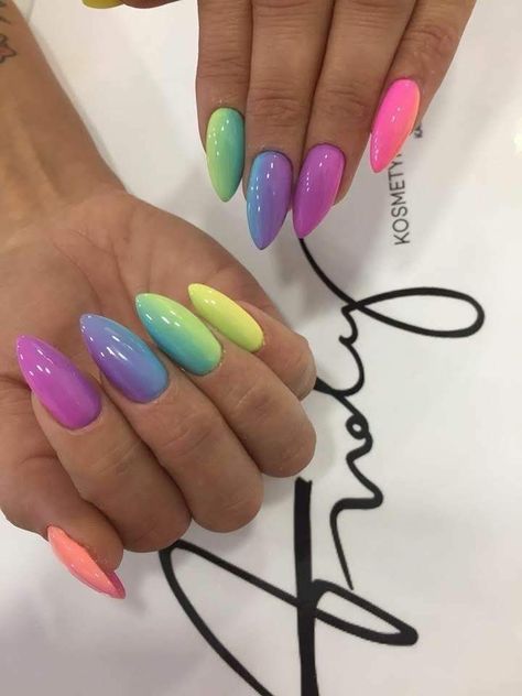 Unghie Sfumate, French Pedicure, Colorful Nails, Rainbow Pastel, Nail Art Ombre, Summer Acrylic Nails, Rainbow Nails, Neon Nails, Creative Nails