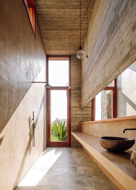 The Project. on Twitter: "An organic material villa in Cape Verde. Heaven.… " Loft Interior, Cabo Verde, Design Del Prodotto, Hospitality Design, Contemporary Architecture, Bathroom Renovations, Cheap Home Decor, Puglia, Luxury Bathroom