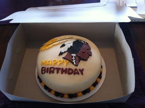 Washington Redskins cake Birthday Cake Images, Birthday Cake For Husband, Sport Cakes, Football Cake, Washington Commanders, Cake Pictures, Yellow Cake, Cake Images, Pumpkin Cake