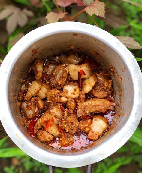 Authentic Recipe of The Popular Naga 'Pork with Bamboo Shoot' from Nagaland - Roots and Leisure Naga Food, Nilagang Pork Ribs Recipe, Nagaland Food Recipes, Pork With Bamboo Shoot, Pork Binagoongan Recipe, Pork Binagoongan Recipe Coconut Milk, Pork Nilaga, Food Of Nagaland, Pork Curry