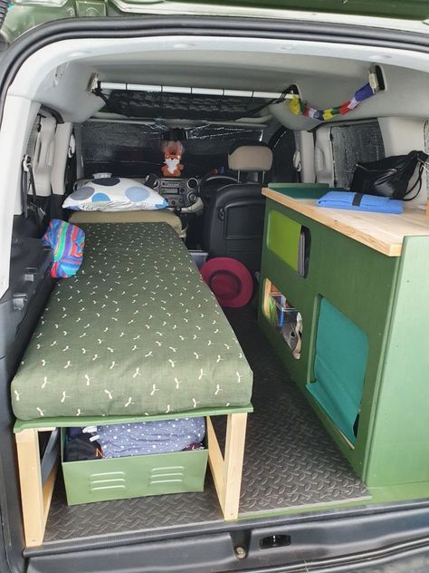 Citroen Berlingo Micro Camper Conversion Ideas Citroen Berlingo Camper, Van Conversion Floor, Micro Camper Diy, Camper Conversion Ideas, Berlingo Camper, Camper Flooring, Kangoo Camper, Campervan Bed, Campervan Ideas