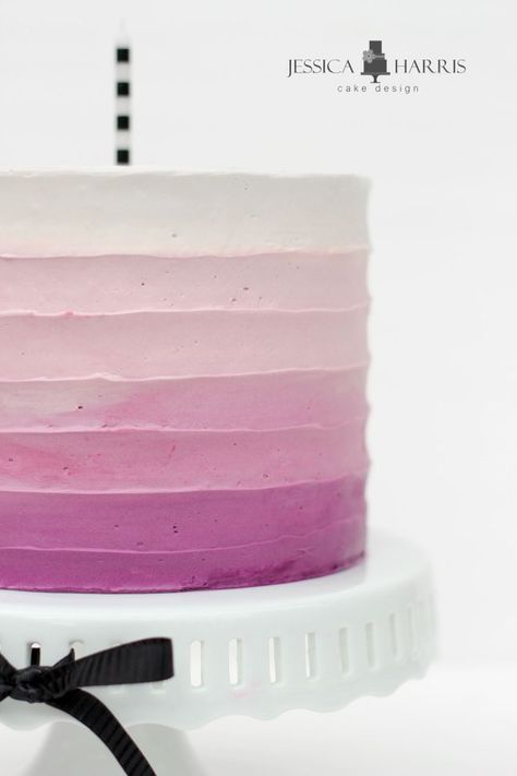 Hombre Cake, Purple Ombre Cake, Ombre Buttercream, Pink Birthday Cake, Buttercream Cakes, Ombre Cake, Cake Decorating Designs, Gorgeous Cakes, Cake Frosting