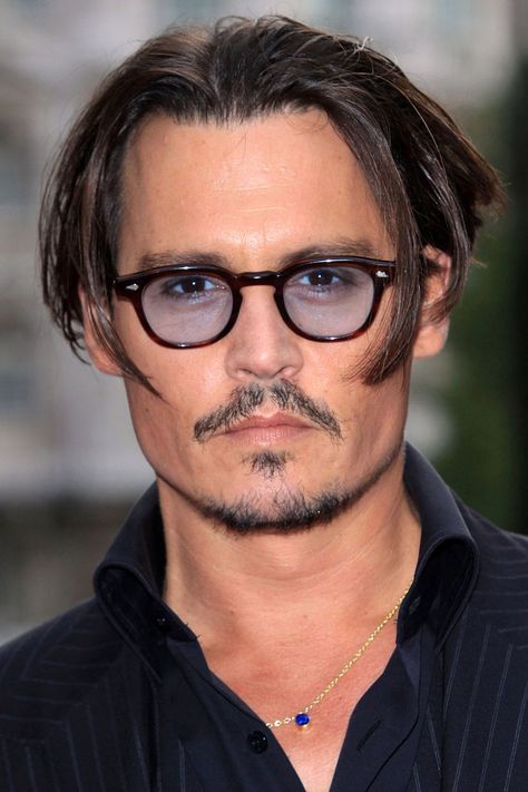 Johnny Depp, male actor, celeb, glasses, intense eyes, face, powerful, steaming hot, sexy, eye candy, portrait, photo Johnny Depp Glasses, Retro Sunglasses Men, John Depp, Round Sunglasses Men, Johnny Depp Style, Kaptan Jack Sparrow, Johnny D, Tinted Glasses, Sweeney Todd