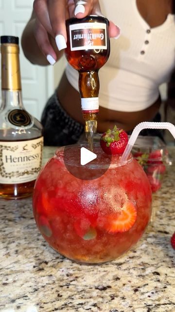 Strawberry Hennessy Drink Recipe, Strawberry Henny, Henny Drinks, Fish Bowl Drink, Strawberry Hennessy, Alcohol Punch, Hennessy Drinks, Fishbowl Drink, Grain Brain