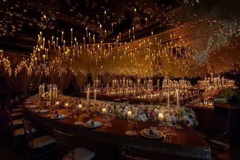 Chic Planner on Instagram: “The art of transformation. #ChicPlanner #LuxuryWedding #MakingArtComesToLife” Wedding Lighting Indoor, Slytherin Wedding, Ceiling Wedding, Reception Ceiling, Candle Light Wedding, Candle Ceiling, Wedding Reception Design, Indoor Reception, Reception Design