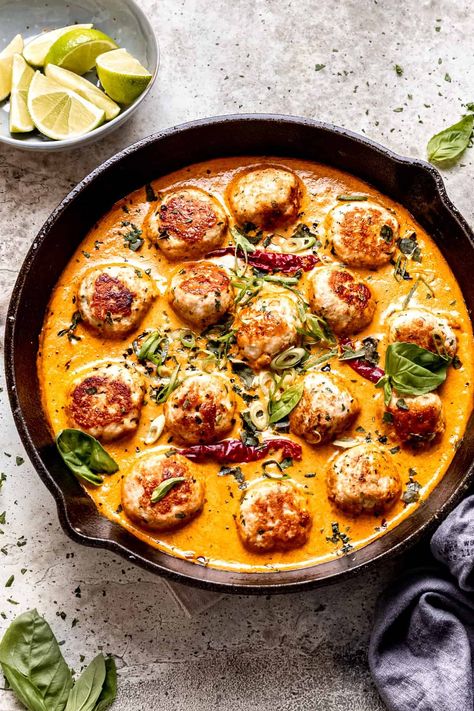 These Thai curry turkey meatballs are so quick and easy you'll be making them every week. Using only ingredients from Aldi UK you know they're going to be affordable and easy to make. Using only one pot these meatballs are browned until golden, then simmered to tender perfection in a silky and creamy Thai curry sauce. They're gluten-free, dairy-free egg-free so they're perfect for sensitive eaters too! #onepotdinner #gfmeal #glutenfree #turkey #aldiukrecipes #savvybites Curry Turkey, Thai Turkey Meatballs, Aldi Meals, Thai Curry Sauce, Easy Turkey Meatballs, Meaty Meals, Curry Meatballs, Aldi Meal Plan, Aldi Recipes