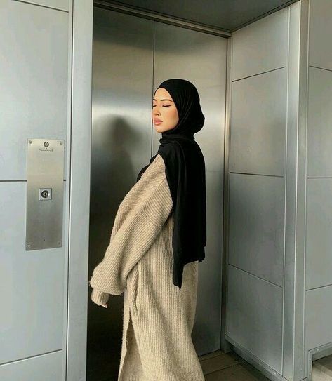 Hijabi Outfits Abaya, Hijabi Abaya Outfits, Hijabi Outfits Modest, Hijabi Abaya, Hijabi Muslimah, Estilo Hijab, Abaya Hijab, Hijabi Outfit, Modern Hijab Fashion