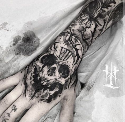 Creepy Hand Tattoos, Dark Satanic, Hand Tattoo Cover Up, Tupac Tattoo, Trippy Tattoo Ideas, Pirate Skull Tattoos, Trippy Tattoo, Skull Hand Tattoo, Armband Tattoos