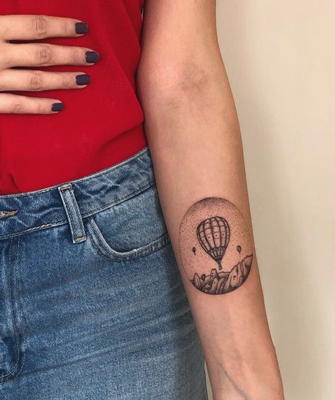 Turkey Tattoos, Istanbul Tattoo, Hot Air Balloon Tattoo, Air Balloon Tattoo, Traditional Black Tattoo, Tattoo Linework, Balloon Tattoo, Dotwork Tattoo, Poppies Tattoo