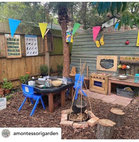 Montessori Outdoor Play, Kid Garden, Play Area Garden, Outdoor Play Kitchen, Eyfs Outdoor Area, Mud Kitchen For Kids, Toddler Garden, Outdoor Kids Play Area, Toddler Play Area