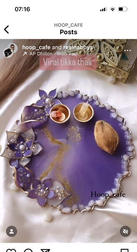 Resin Art Puja Thali, Resin Items To Sell, Resin Aarti Thali, Resin Pooja Plate, Resin Art Pooja Thali, Resin Thali Ideas, Resin Pooja Thali Ideas, Haldi Plate, Resin Thali