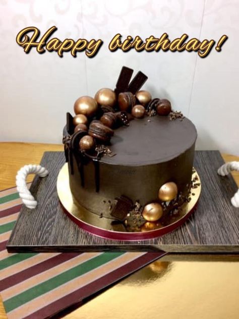 #birthday Pretty Birthday Cakes Chocolate, Chocolate Cake Design Ideas, Chocolate Birthday Cake Decoration, Quick Vegetarian Recipes, Candy Birthday Cakes, 40th Cake, Chocolate Cake Designs, Mini Torte, Elegant Birthday Cakes