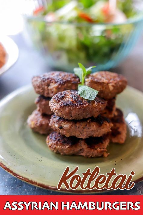 a plate with meat patties on it Kotleti Recipe, Assyrian Recipes, Assyrian Food, Iraqi Cuisine, Vermicelli Rice, Pita Sandwich, Hamburger And Potatoes, Make A Sandwich, Bread To Make