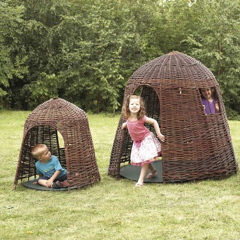 Daycare center outdoor play house educational toys wholesale rattan wicker furniture with EN71 https://app.alibaba.com/dynamiclink?touchId=60698913061 Free Range Kids, Willow Garden, Outside Lands, Free Play, Party Scene, Play Space, Concrete Jungle, Wicker Furniture, Play House