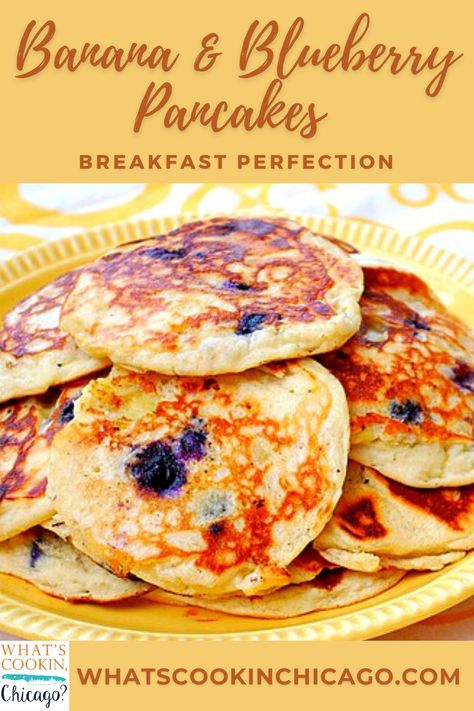 Fancy Pancake Recipe, Pancake Recipe Banana, Pancakes Recipe Vegan, Healthy Blueberry Pancakes, Oatmeal Pancake, Banana Blueberry Pancakes, Breakfast Christmas, Blueberry Pancakes Recipe, Berry Pancakes