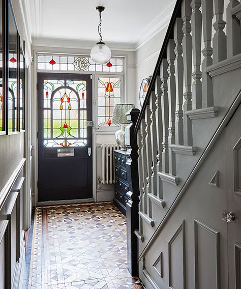 Striking wallpapers and grey give restored Victorian terrace a new look Victorian Terrace Entrance Hall, Victorian Terrace Stairs, Victorian Terrace House Interior, Small Victorian Terrace Interior, Beautiful Hallways, Victorian Terrace Hallway, Terrace Hallway, Old Victorian Homes Interior, Terrace House Interior