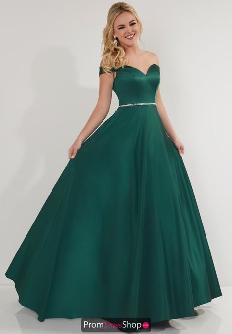 Studio 17, Mermaid Style Dress, Emerald Green Dresses, Prom Dresses With Pockets, Prom Dress Stores, Prom Dress Styles, Green Dresses, Prom Designs, Designer Prom Dresses