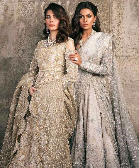 239 Likes, 5 Comments - Desi Couture Magazine (@desicouturemagazine) on Instagram: “Love this latest @allechant_couture photo shoot #bridal #bride #desibride #indianbride…” Sana Safinaz Bridal, Pakistani Couture, Sana Safinaz, Bridal Outfit, Salwar Kamiz, Patiala Salwar, Indian Bridal Wear, Pakistani Bridal Dresses, Asian Bridal