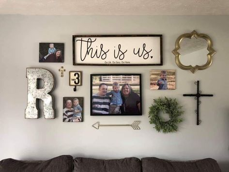 Picture Wall Ideas Living Room Farmhouse, Photo Wall Collage Ideas Living Room, Picture Frames On The Wall Living Room, Entrance Wall Ideas, Gallary Wall, Family Photo Gallery Wall, Wall Ideas Living Room, Picture Wall Living Room, Farmhouse Hallway