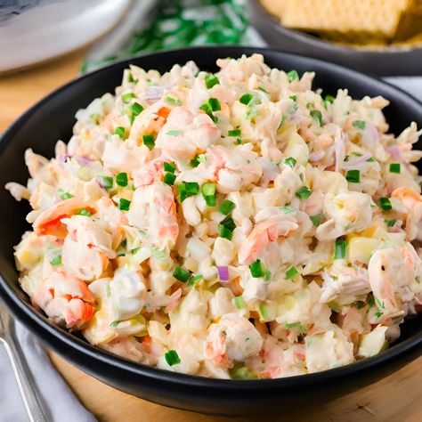 Russian Crab Salad Recipe Cherry Bread Recipe, Salad With Rice, Easy Meals To Make, Crab Salad Recipe, Sweet Potato Recipes Casserole, Meals To Make, Man Cooking, Crab Salad, Bread Appetizers