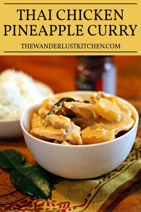 Thai Pineapple Curry, Pineapple Curry Recipe, Thai Curry Chicken, Pineapple Curry, Thai Chicken Curry, Chicken Pineapple, Spicy Curry, Family Dinner Table, Pineapple Recipes