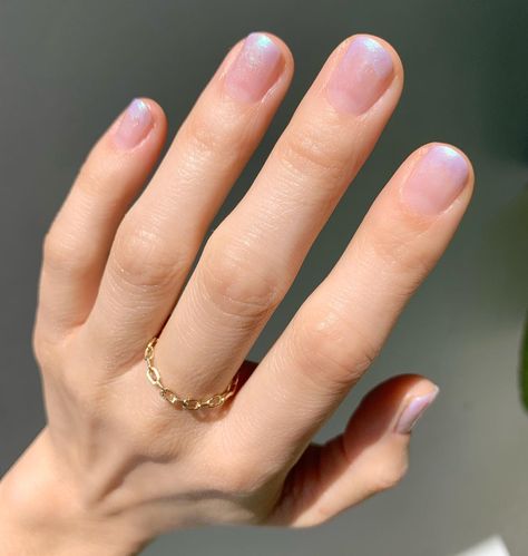 From seasonal shades to festive glitter, these are the best nail art designs to try for winter. Holographic French Tip Nails Short, Iridescent French Manicure, Short Summer Manicure, Fun Wedding Nails, Bandana Nails, Iridescent Nail Polish, Opal Nails, Mani Ideas, Neon Nail Polish