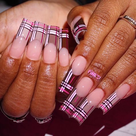 Brown And Pink Nails, Burberry Nails, Duck Nails, Plaid Nails, Unique Acrylic Nails, High Maintenance, Nail Fashion, Brown Nails, Fabulous Nails