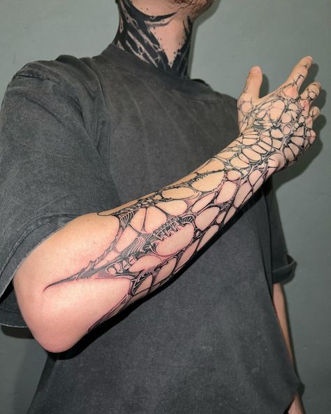 Cyberpunk Y2k, Cybersigilism Tattoo, Y2k Tattoo, Lower Arm Tattoos, Cyberpunk Tattoo, Tattoo Unique, Organic Tattoo, Art Cyberpunk, Sigil Tattoo