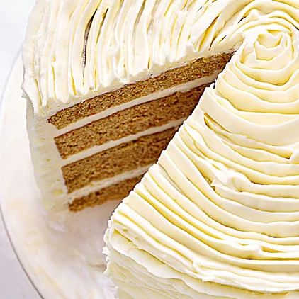 carrot cake with white-chocolate frosting Chocolate Carrot Cake, White Chocolate Frosting, Spring Recipes Dessert, Chocolate Cream Cheese Frosting, Layer Cake Recipes, Spring Desserts, Chocolate Cream Cheese, Delicious Cakes, Birthday Cake Recipe