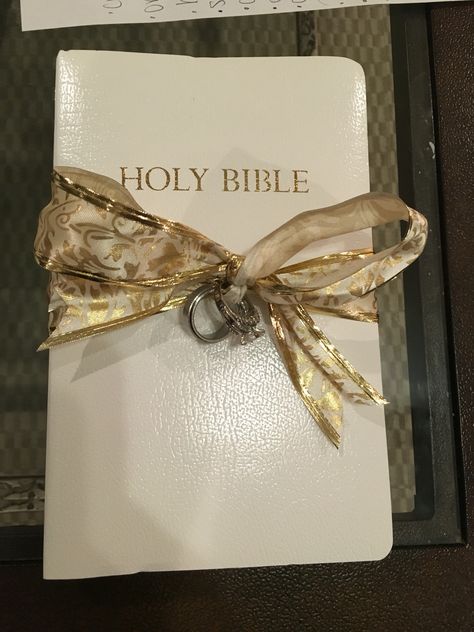 Use a bible instead of a pillow for ring bearer at your wedding Bible Bearer, Best Wedding Themes, Renewing Vows, Dream It Do It, Oak Meadow, Ring Bearers, Cowgirl Aesthetic, Ring Bearer Pillows, Bridal Gloves