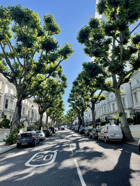 London Vibes, Uk Summer, London Dreams, London Kensington, London Living, London Townhouse, Living In England, London Baby, London Aesthetic