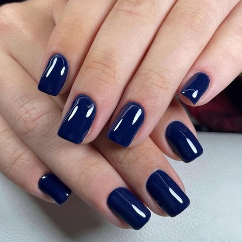 🌟 Nail Your Style with Navy Blue! 🌟 Discover 25 trendy navy blue nail ideas that will add a bold and chic touch to your look. From classic matte finishes and glittery accents to intricate patterns and elegant French tips, these designs are perfect for any occasion. Whether you’re looking for a sophisticated look or something more playful, these navy blue nail ideas will inspire your next manicure. Save this pin for your next nail appointment and get ready to shine with a fresh, fabulous look! 💅✨ #NavyBlueNails #BoldNailDesigns #ChicNailArt #NailInspo #BeautyTrends Navy Blue Tapered Square Nails, Short Square Navy Blue Nails, Navy Blue Press On Nails, Short Square Tip Nails, Elegant Navy Blue Nails, Deep Blue Nails Acrylic, Dark Blue Nails With Design Navy, Navy Blue Nails Square, Dark Blue Nails Square