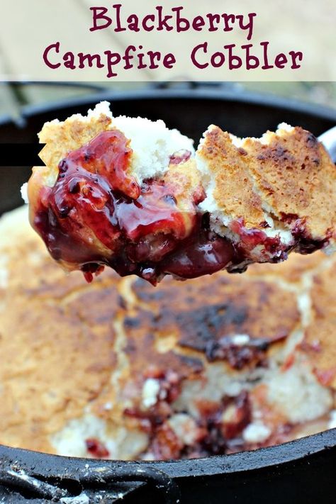 3 Ingredient Blackberry Campfire Cobbler is an easy recipe to make on any camping trip or even in the backyard fire pit! AD ‪#‎BlackberryAffair‬ ‪#‎recipes‬ ‪#‎camping‬ Campfire Cobbler, Dutch Oven Camping Recipes, Campfire Desserts, Best Camping Meals, Dutch Oven Camping, Camping Desserts, Camping Site, Camping 101, Blackberry Cobbler