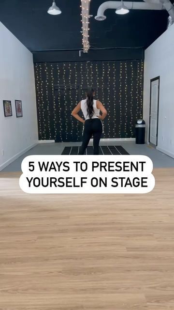 BQG | The Pageant Resource on Instagram: "5 Ways to Present Yourself on Stage 👠✨ w/ @crownboundpageantconsulting “Starting off strong sets the tone for your performance. If you begin your swimsuit or evening gown walk with a boring, confidence lacking entrance, you’ve done two things. 👎 Bored the judges 👎 Set the tone for a dry performance The key is to bring the heat from START TO FINISH 🔥 That means MENTALLY AND ACTIVELY.” @crownboundpageantconsulting #BQG #pageantresource #beautypageant #pageant #pageants #missearthusa #pageantgirl #pageantqueen #missusa #missworld #missuniverse #pageantlife #pageanttips #missearth #pageantcoach" Pageant Must Haves, Pageant Walking Tips, Pageant Poses On Stage, Pageant Tips For Beginners, Pageant Walk Tutorial, Mrs America Pageant, Sports Attire For Pageant, Pageant Walk, Pageant Swimsuit