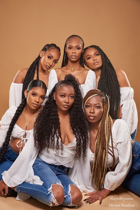 Friendship Photoshoot, Sisters Photoshoot, Family Photoshoot Outfits, Hair Photography, Business Photoshoot, Shotting Photo, Glam Photoshoot, Beauty Photoshoot, Dark Skin Beauty