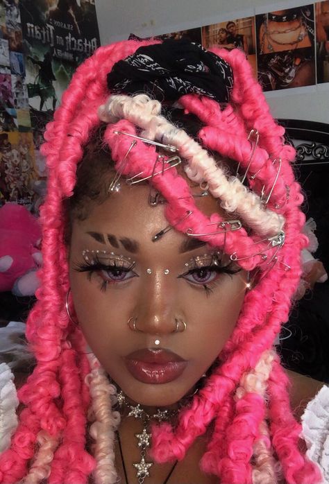 kk on Twitter: "… " Pink Box Braids, Spring Twist Hair, Alt Aesthetic, Afro Twist, Marley Hair, Catty Noir, Black Board, Pretty Braided Hairstyles, Drawing Inspo