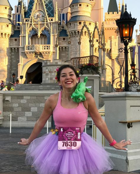 Disney Princess Half Marathon Costume Rapunzel, Disney 5k Costumes, Princess 5k Outfit, Run Disney Princess Outfit, Princess Marathon Outfits, Run Disney Outfits Costume Ideas, Rundisney Costumes Princess, Run Disney Costumes Princess, Disney 5k Outfits