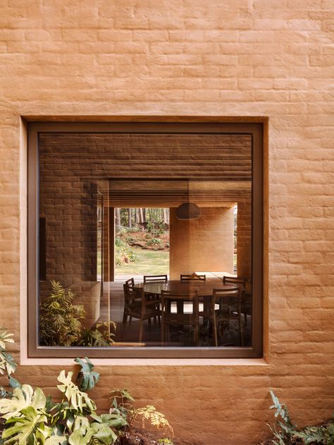 Taller Hector Barroso uses clay render to help weekend homes blend in with their forest setting Houses In Mexico, Weekend House, Casa Patio, Brick Architecture, Casas Coloniales, House Blend, Design Del Prodotto, Contemporary Interior Design, Architectural Inspiration