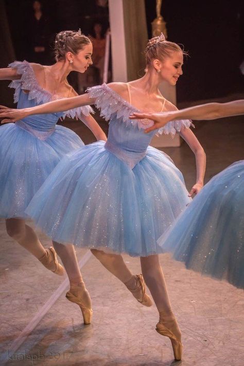 Vaganova Ballet, Vaganova Ballet Academy, Ballet Images, Ballet Russe, Ballet Pictures, Tutu Ballet, Ballet Academy, Dancer Wear, Ballet Beauty