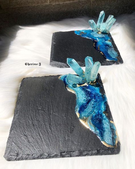 Gem Decor, Resin Artist, Sushi Platter, Black Coasters, Craft Resin, Resin Products, Slate Stone, Resin Projects, Resin Kit