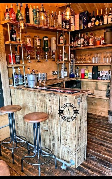 Backyard Shed Bar Ideas, Rustic Basement Bar, Home Bar Plans, Western Bar, Inside Bar, Bar Deco, Homemade Bar, Diy Outdoor Bar, Bar Shed