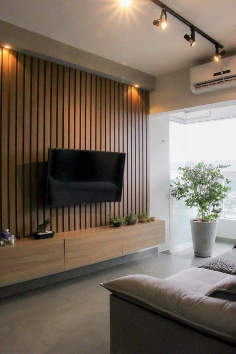 Wooden Slats Behind Tv, Wood Slat Tv Wall, Slat Wall Tv, Living Room Built In Cabinets, Simple Diy Projects, Interior Simple, Latest Living Room Designs, Tv Room Design, Hallway Ideas Entrance