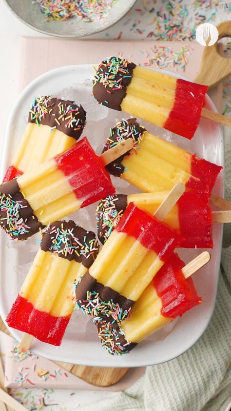 Beat the heat with these cool and easy Chocolate Jelly & Custard Pops! ☀️🍦🍫 Jelly Custard, Cake Cones, Cherry Flavoured, Custard Ice Cream, Cake In A Cone, Chocolate Jelly, Jelly Desserts, Cookies And Cream Cake, Cherry Flavor