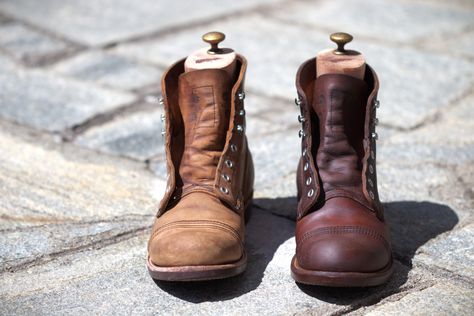 First conditioning with Red Wing All Natural Leather Conditioner after 4 months of wear. On the left: after Red Wing Foam Leather Cleaner On the right: after Red Wing All Natural Leather Conditioner Red Wing Iron Ranger 8085 Copper Rough And Tough Red Wing Iron Ranger 8085, Iron Ranger 8085, Red Wing Iron Ranger, Iron Ranger, Wing Boots, Red Wing Boots, Leather Cleaner, After 4, Red Wing