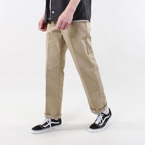 Dickies 874 Outfit, 874 Work Pant, Dickies Style, Dickies 874, Dickies Workwear, Mens Casual Dress Outfits, Work Trousers, Mens Casual Dress, Mens Khakis