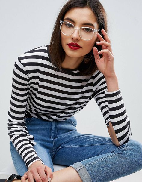 LOVE this from ASOS! Clear Frame Glasses Woman, Clear Frame Glasses, Clear Glasses Frames Women, Glasses Outfit, White Glasses, Clear Glasses Frames, Womens Glasses Frames, Fall Fashion Skirts, Glasses Fashion Women