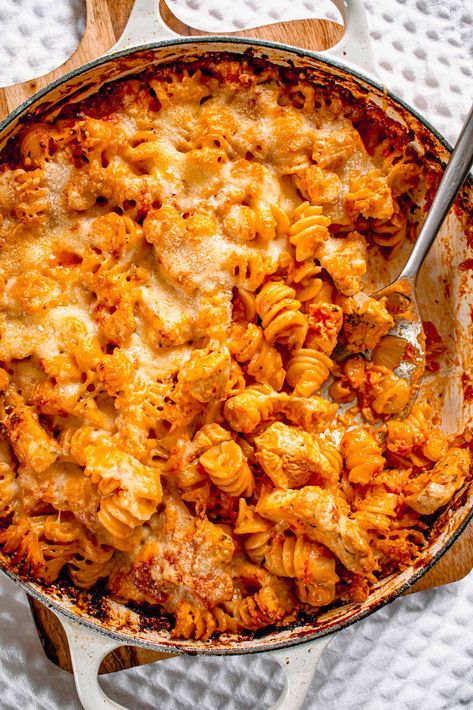 Easy Chicken Pasta Bake With Mascarpone & Tomato | Hint Of Helen Creamy Chicken And Tomato Bake, Tomato Cream Chicken Pasta, Creamy Tomato Bacon Pasta, Tomato Feta Pasta Bake With Chicken, Chicken Bacon Tomato Pasta, Easy Chicken Pasta Bake, Chicken Tomato Pasta, Mascarpone Pasta, Chicken Recipes With Tomatoes